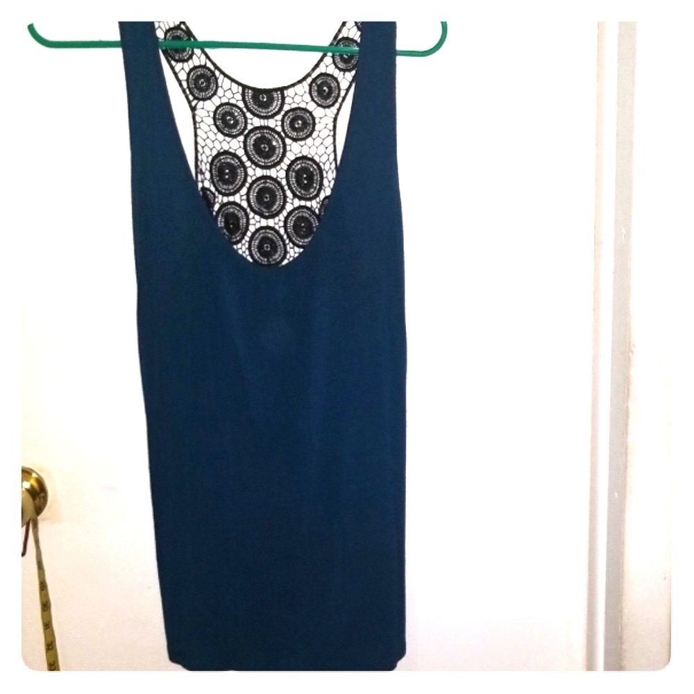 Pretty lace & sequin detail tank top